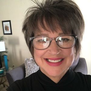 Meet your Posher, Joyce